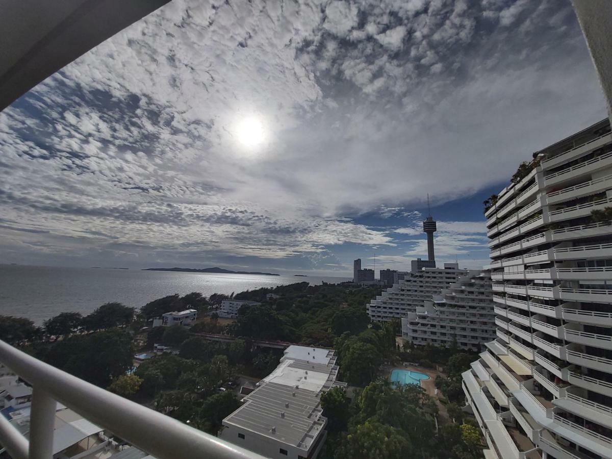 Condominum In Jomtien Beach With Sea View, Balcony And Free Wifi Pattaya Εξωτερικό φωτογραφία
