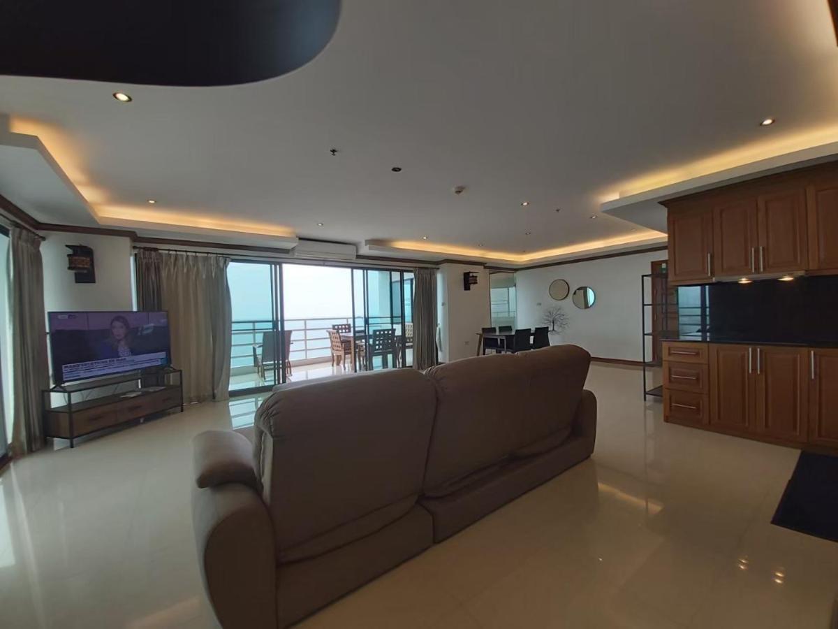 Condominum In Jomtien Beach With Sea View, Balcony And Free Wifi Pattaya Εξωτερικό φωτογραφία