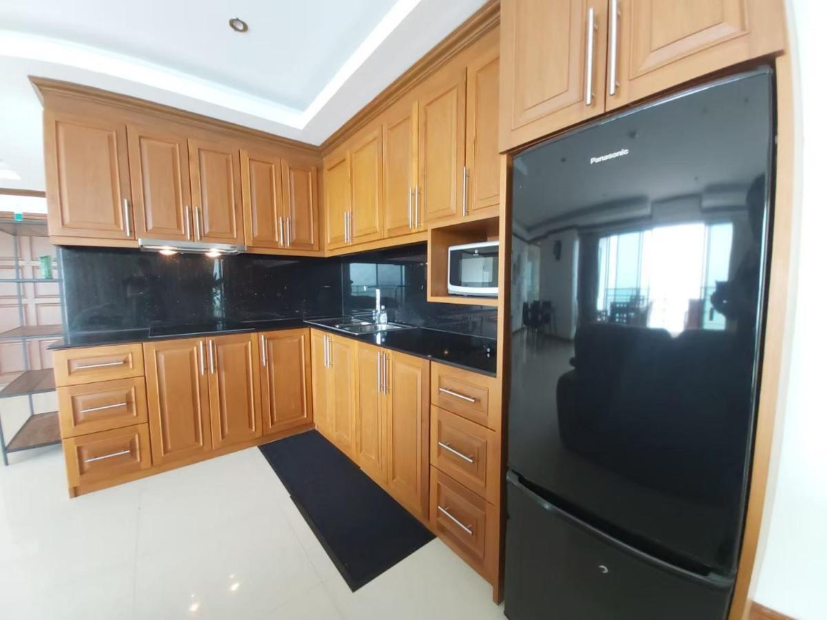 Condominum In Jomtien Beach With Sea View, Balcony And Free Wifi Pattaya Εξωτερικό φωτογραφία